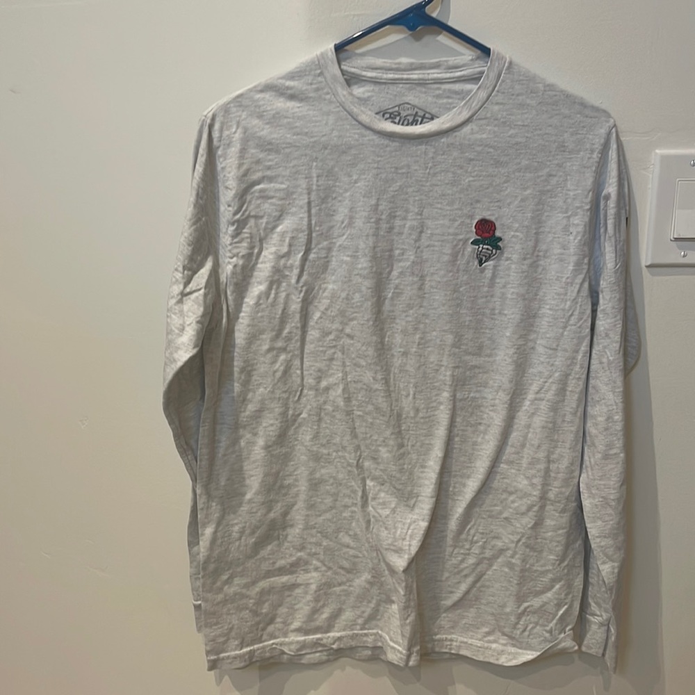 Light gray long sleeve